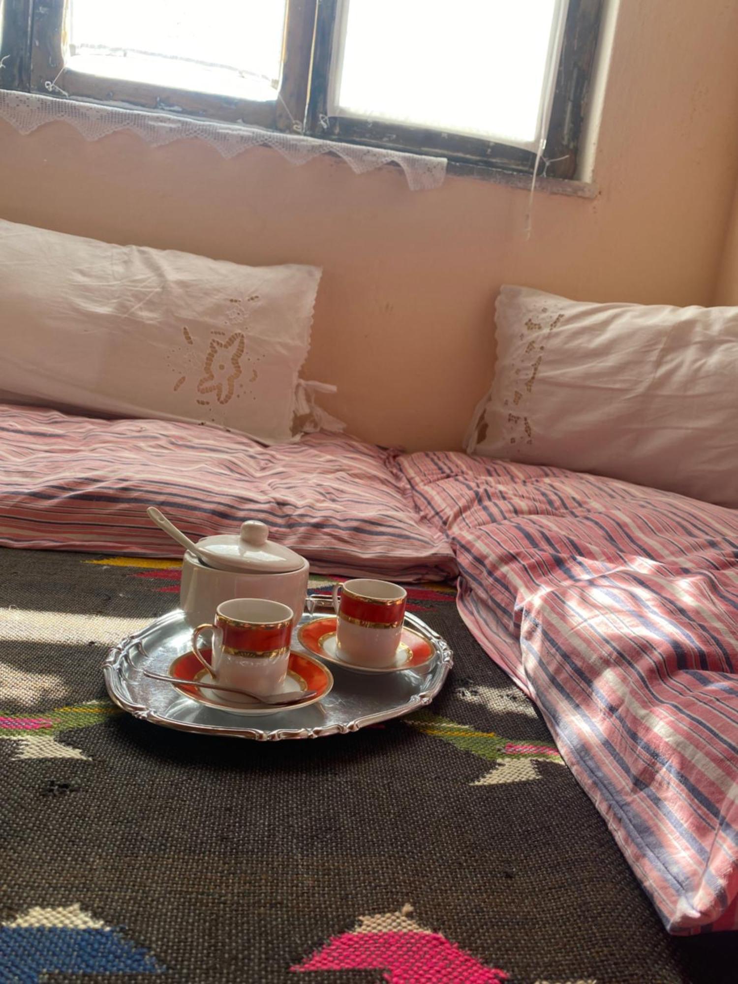 Vila Llulla Krujë Екстериор снимка