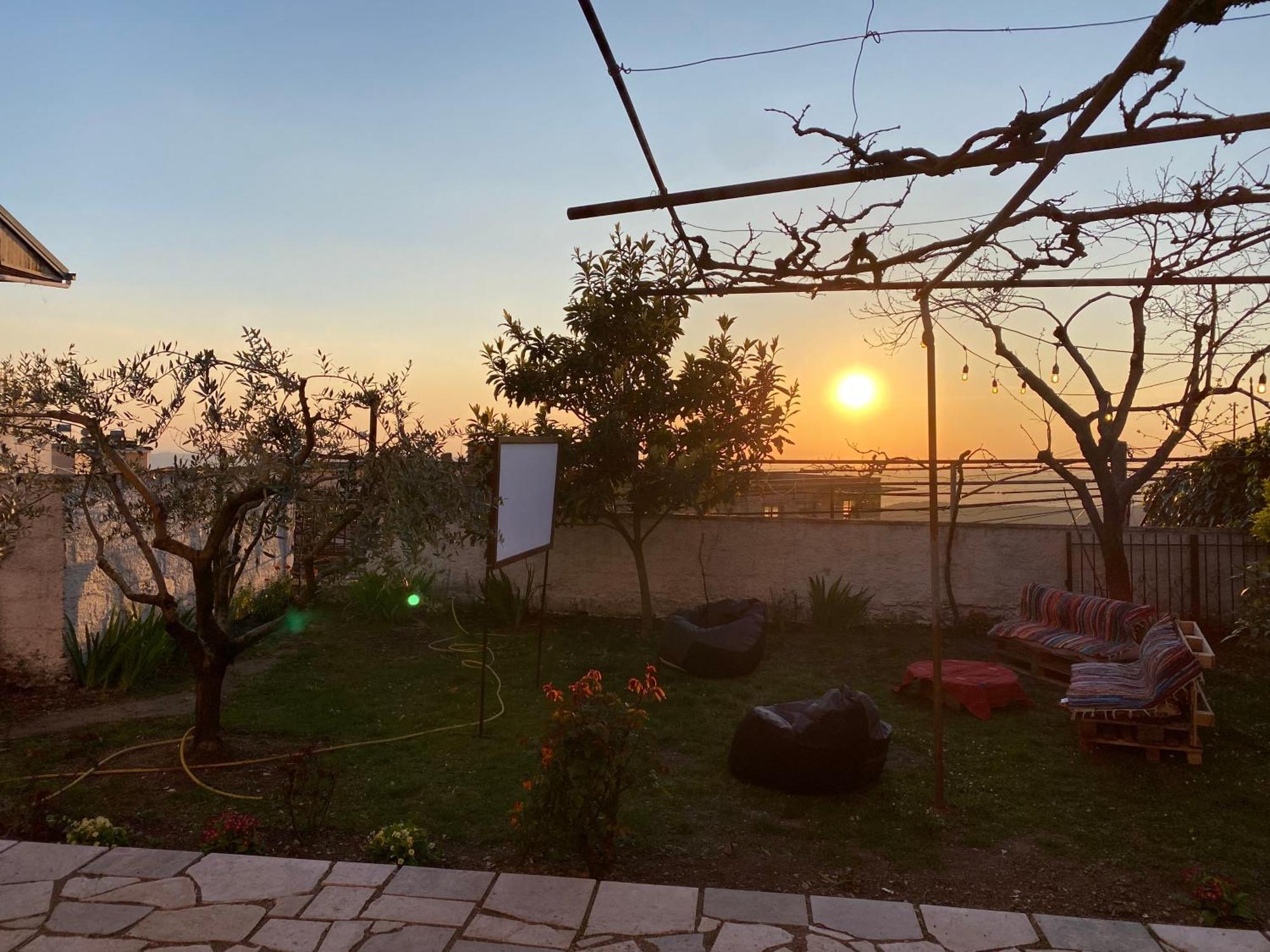 Vila Llulla Krujë Екстериор снимка