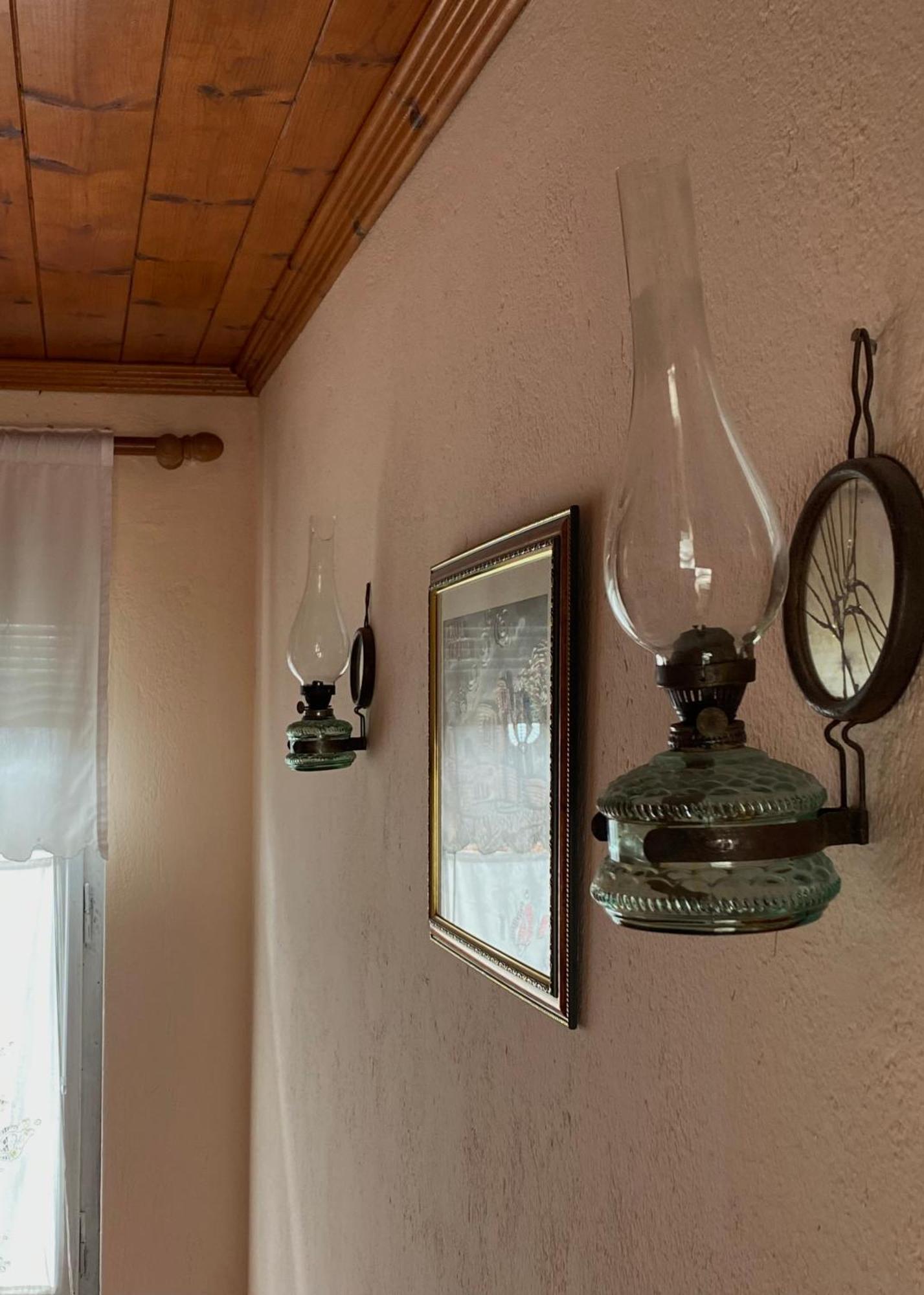 Vila Llulla Krujë Екстериор снимка